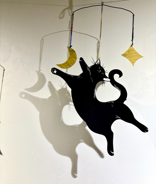 黒猫モビール 7