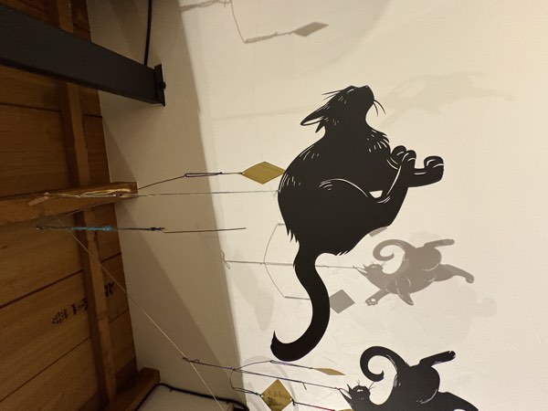 黒猫モビール 9